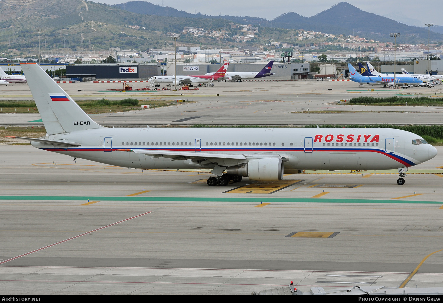 Aircraft Photo of EI-EAR | Boeing 767-3Q8/ER | Rossiya - Russian Airlines | AirHistory.net #146109