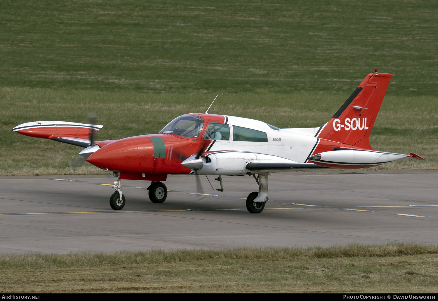 Aircraft Photo of G-SOUL | Cessna 310R | AirHistory.net #146120