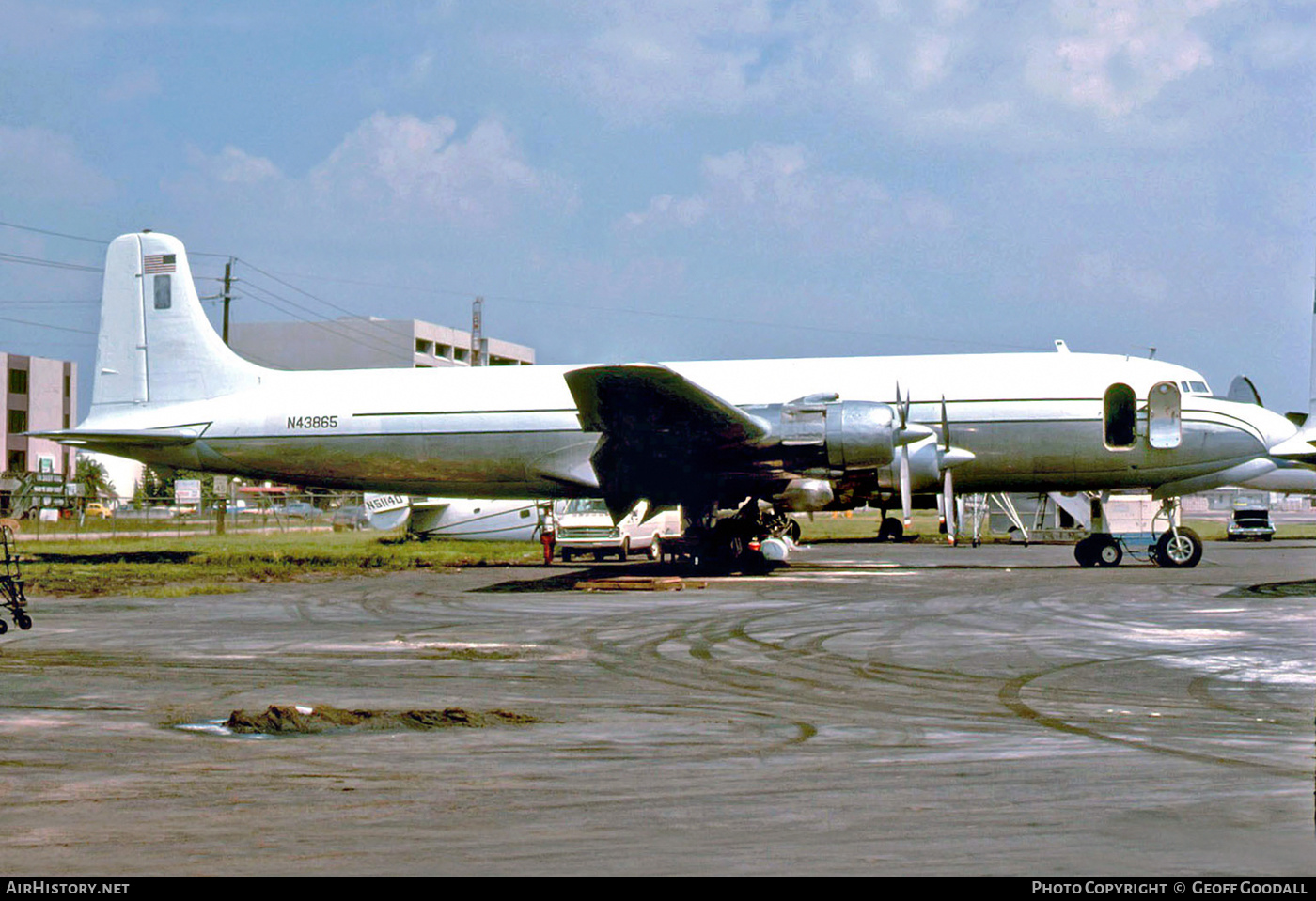 Aircraft Photo of N43865 | Douglas C-118A Liftmaster | AirHistory.net #146198