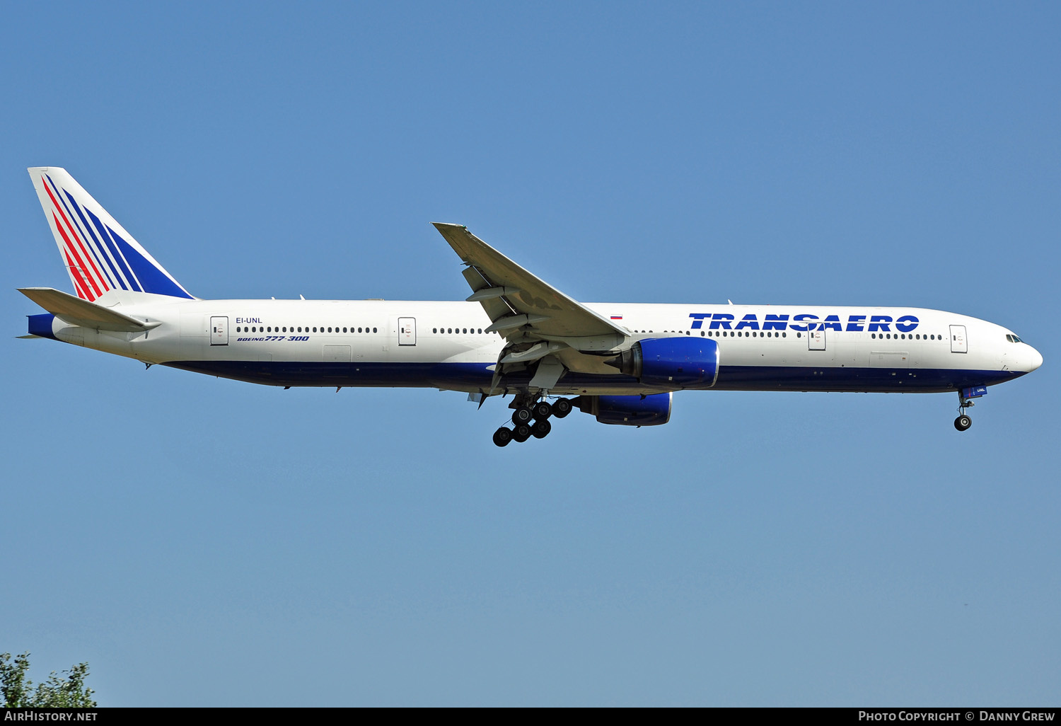 Aircraft Photo of EI-UNL | Boeing 777-312 | Transaero Airlines | AirHistory.net #146230