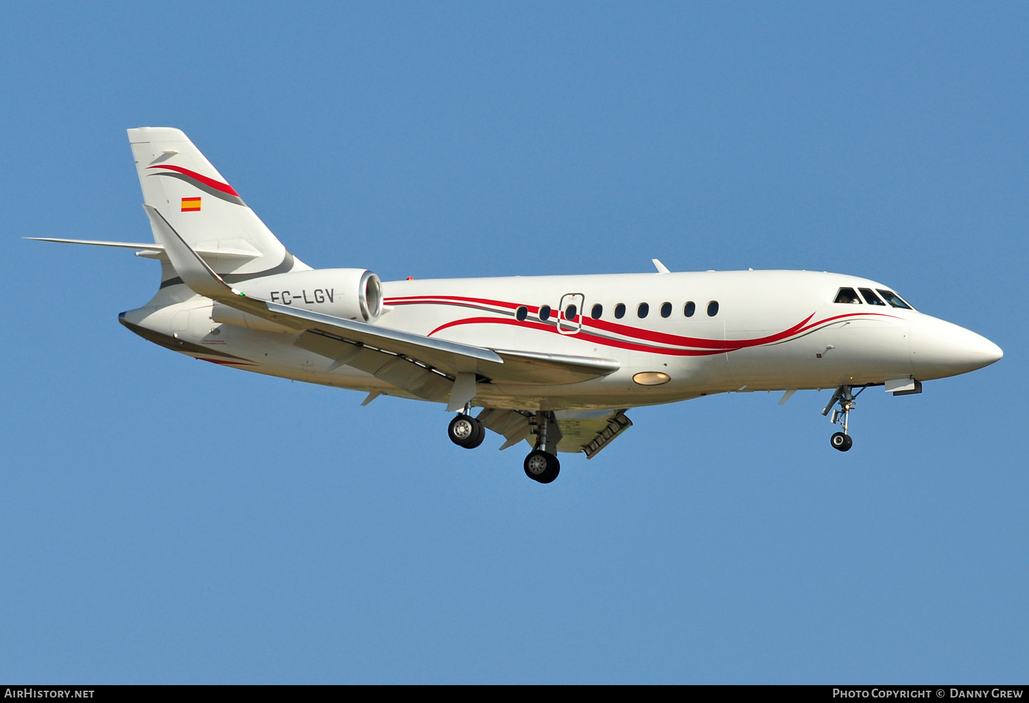 Aircraft Photo of EC-LGV | Dassault Falcon 2000LX | AirHistory.net #146232