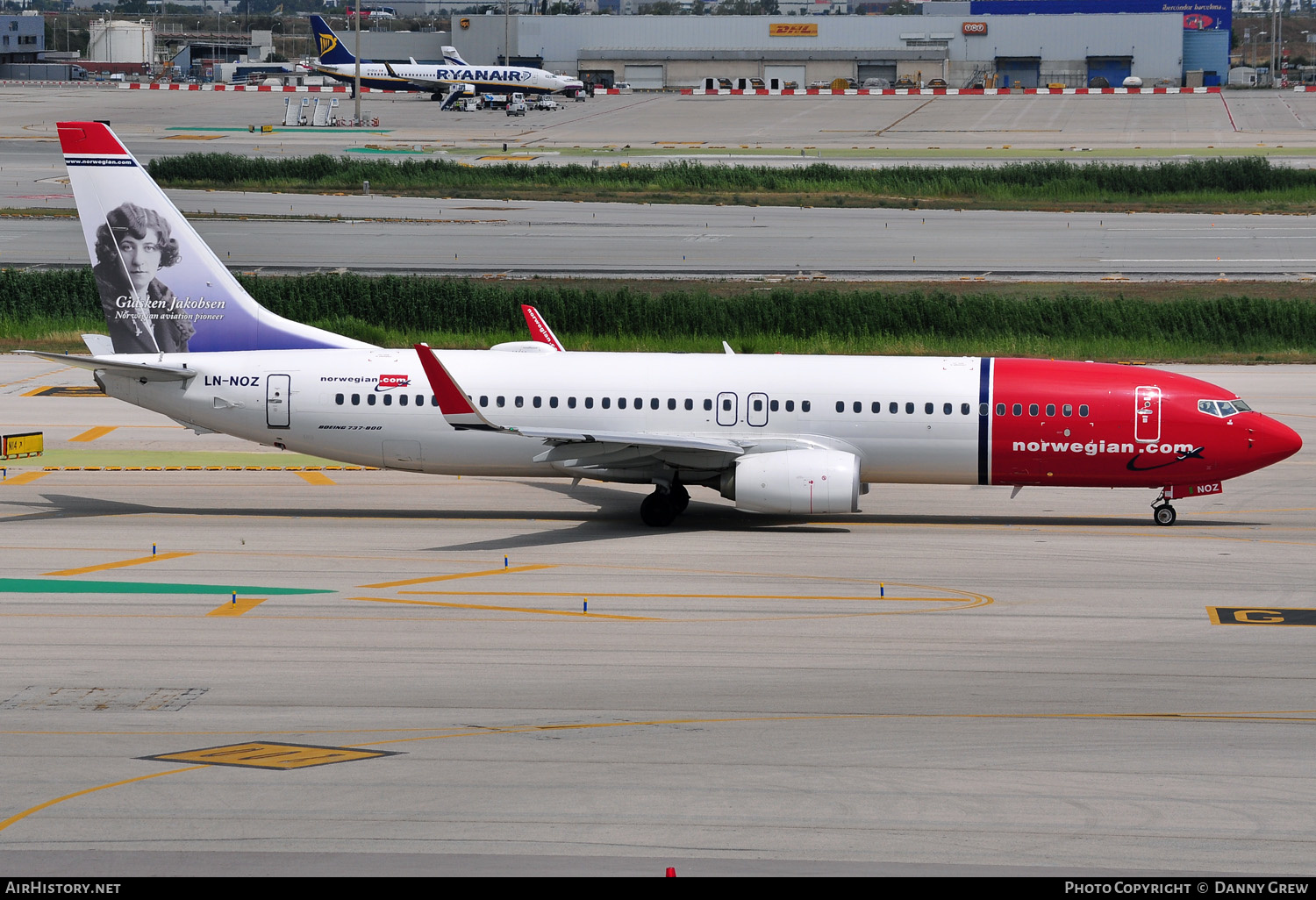 Aircraft Photo of LN-NOZ | Boeing 737-85P | Norwegian | AirHistory.net #146294