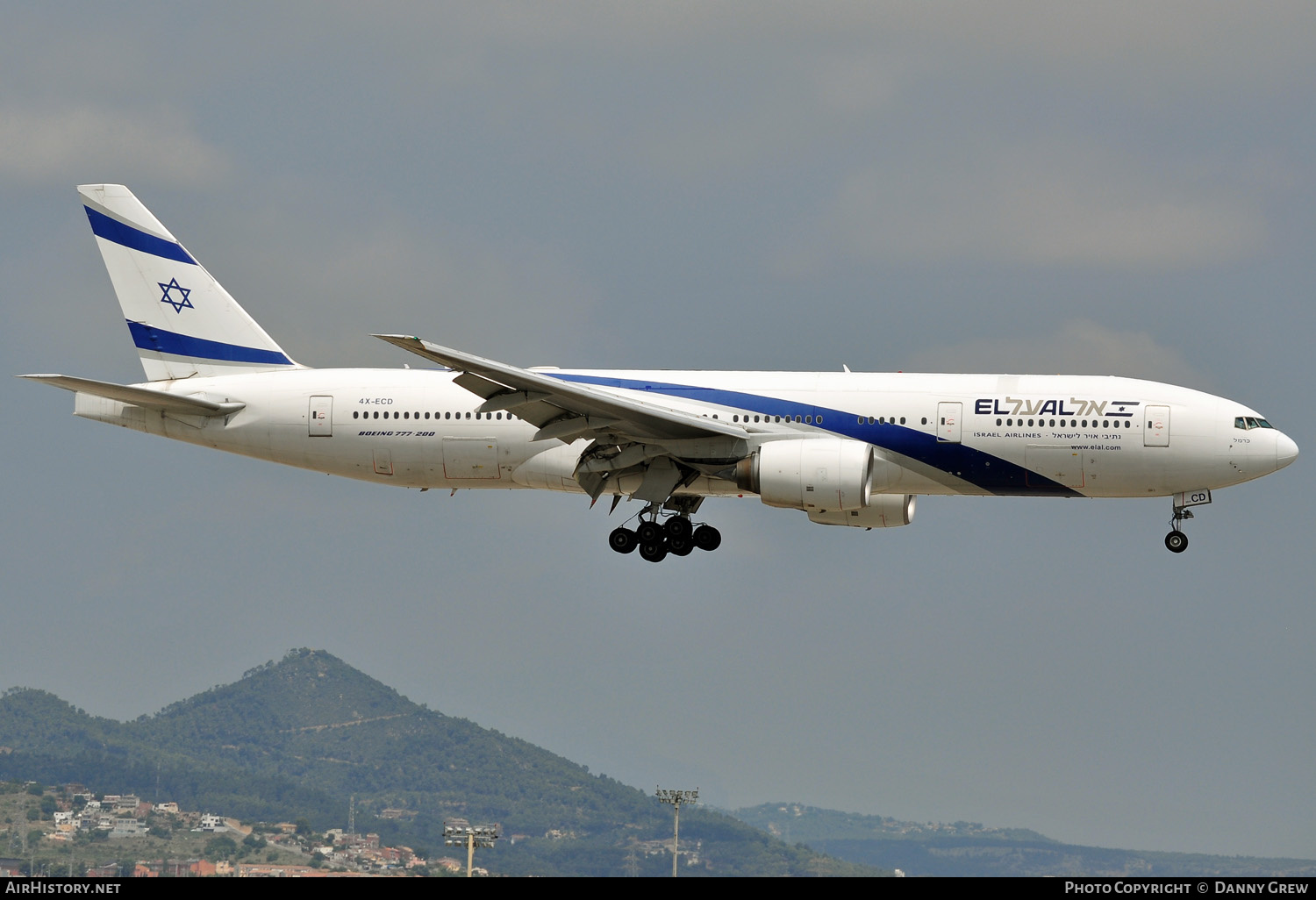 Aircraft Photo of 4X-ECD | Boeing 777-258/ER | El Al Israel Airlines | AirHistory.net #146309