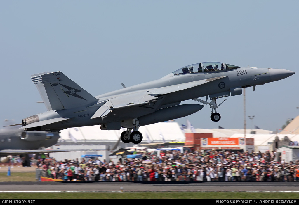 Aircraft Photo of A44-209 / 167965 | Boeing F/A-18F Super Hornet | Australia - Air Force | AirHistory.net #146398