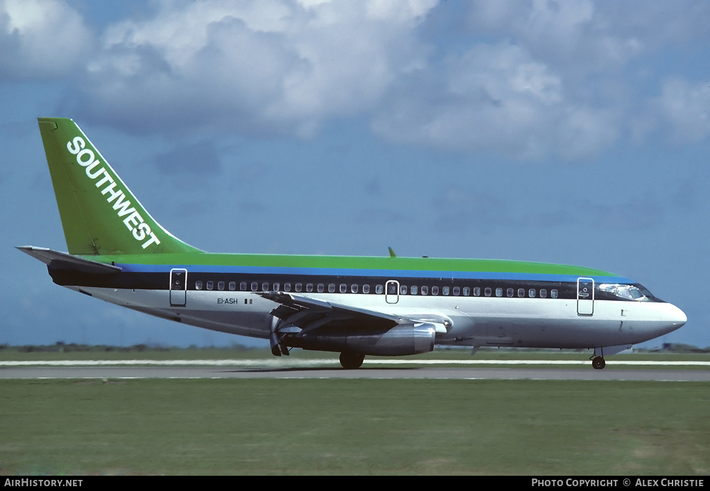 Aircraft Photo of EI-ASH | Boeing 737-248 | Southwest Airlines | AirHistory.net #146415