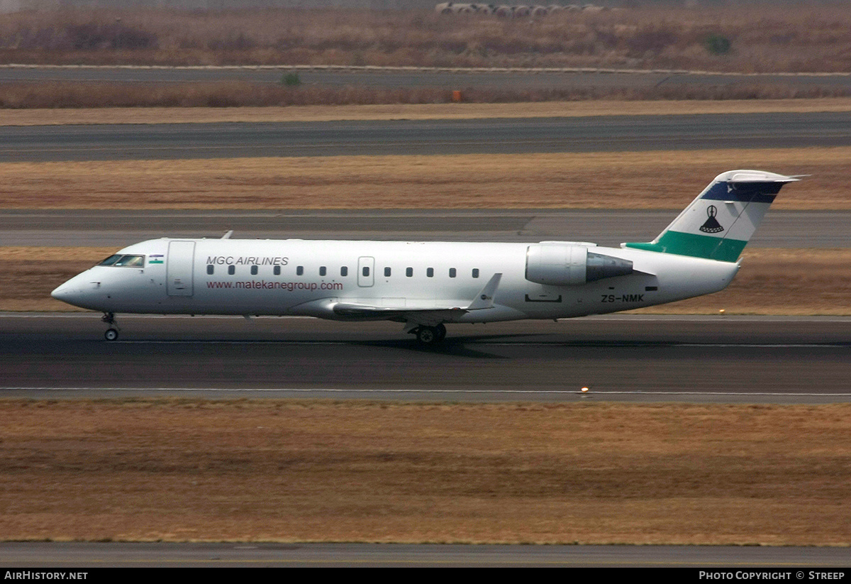 Aircraft Photo of ZS-NMK | Bombardier CRJ-200ER (CL-600-2B19) | MGC Airlines | AirHistory.net #146471