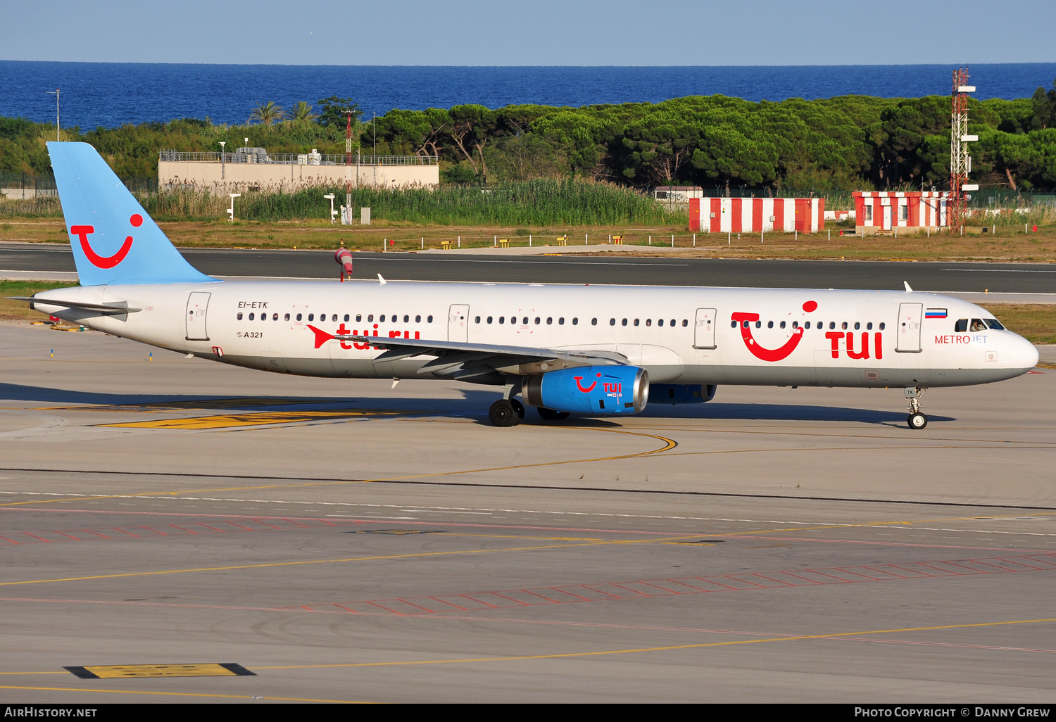 Aircraft Photo of EI-ETK | Airbus A321-231 | TUI | AirHistory.net #146543