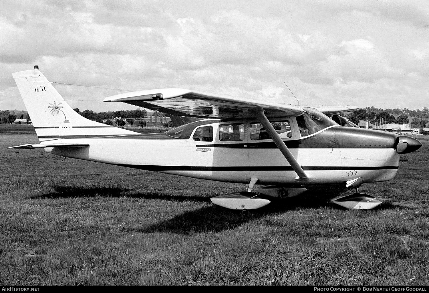 Aircraft Photo of VH-CYX | Cessna 210-5 | AirHistory.net #146577