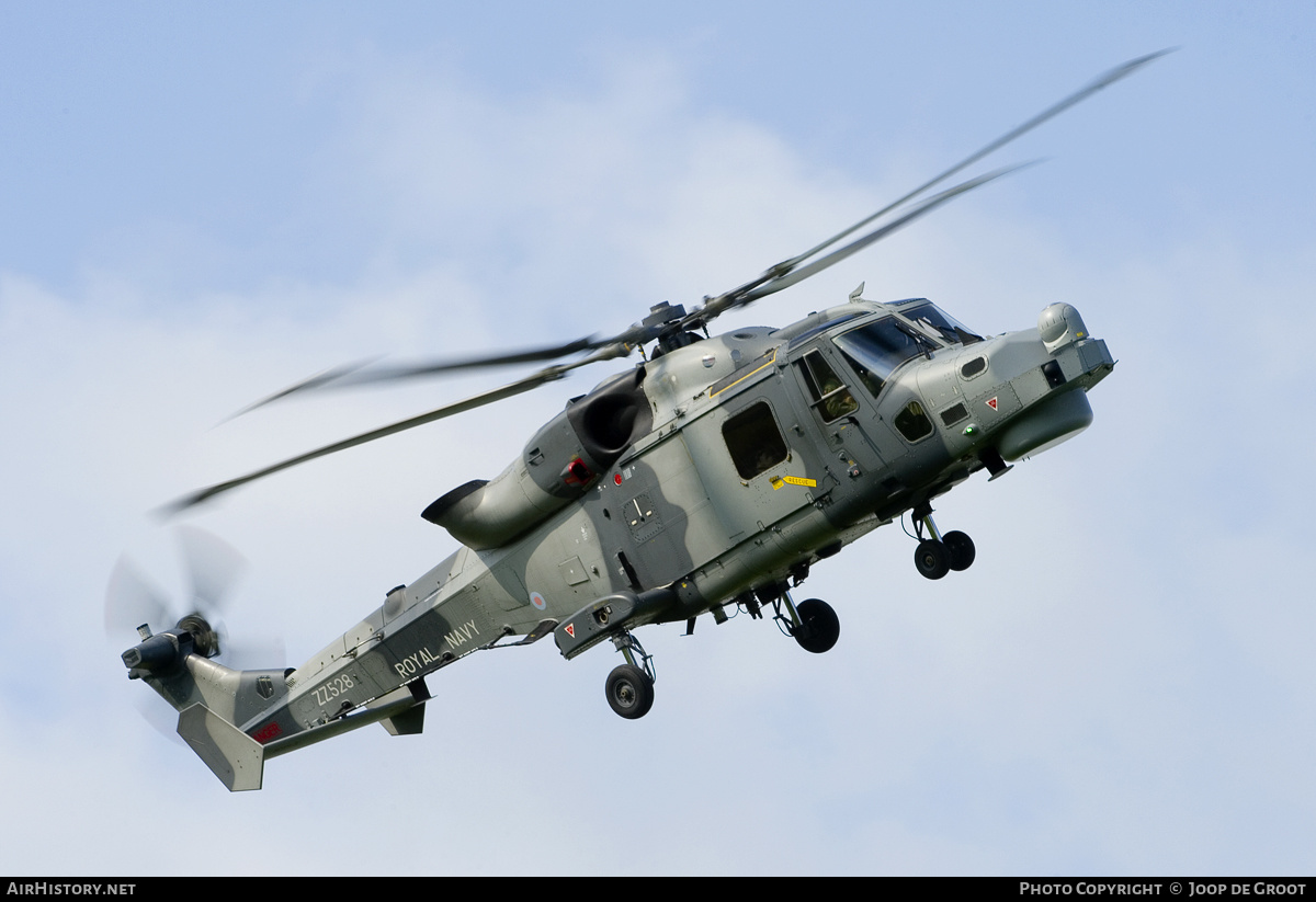 Aircraft Photo of ZZ528 | AgustaWestland AW-159 Wildcat HMA2 | UK - Navy | AirHistory.net #146651