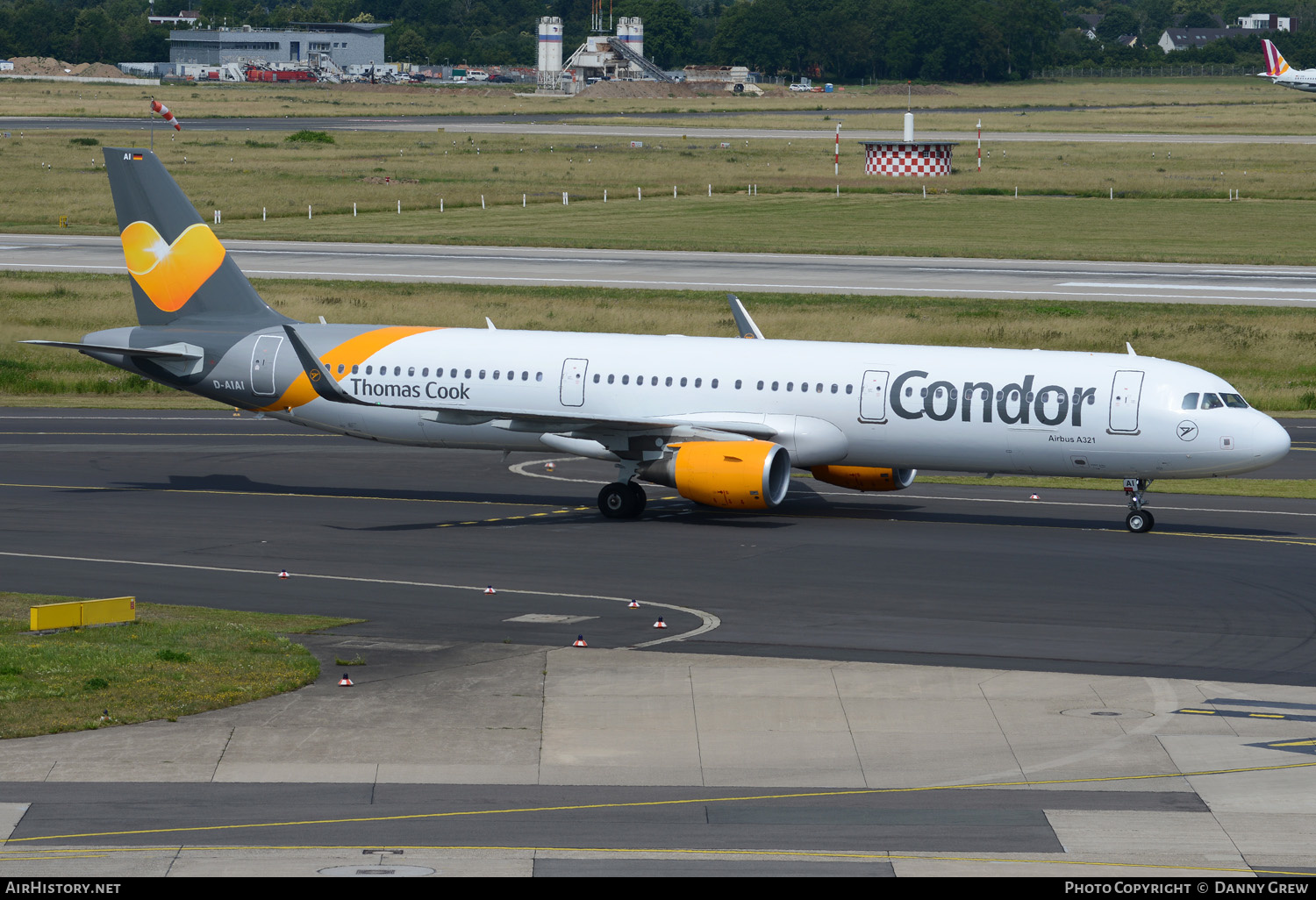 Aircraft Photo of D-AIAI | Airbus A321-211 | Condor Flugdienst | AirHistory.net #146747
