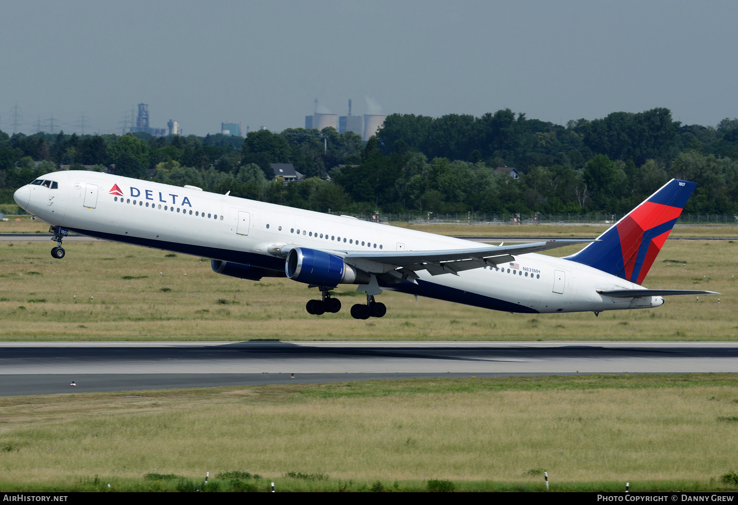 Aircraft Photo of N831MH | Boeing 767-432/ER | Delta Air Lines | AirHistory.net #146757