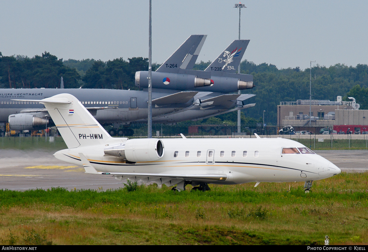 Aircraft Photo of PH-HWM | Bombardier Challenger 605 (CL-600-2B16) | AirHistory.net #146880