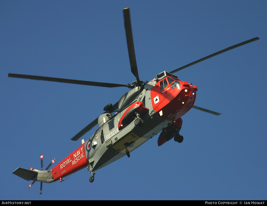 Aircraft Photo of XV705 | Westland WS-61 Sea King HU5 | UK - Navy | AirHistory.net #147016