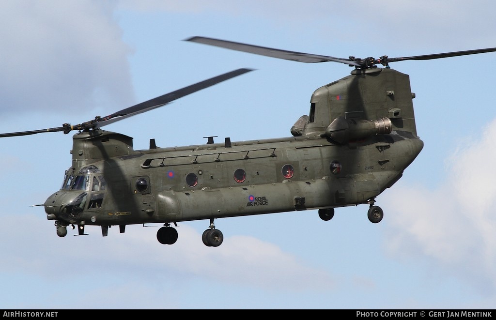 Aircraft Photo of ZH892 | Boeing Chinook HC2A (352) | UK - Air Force | AirHistory.net #147032
