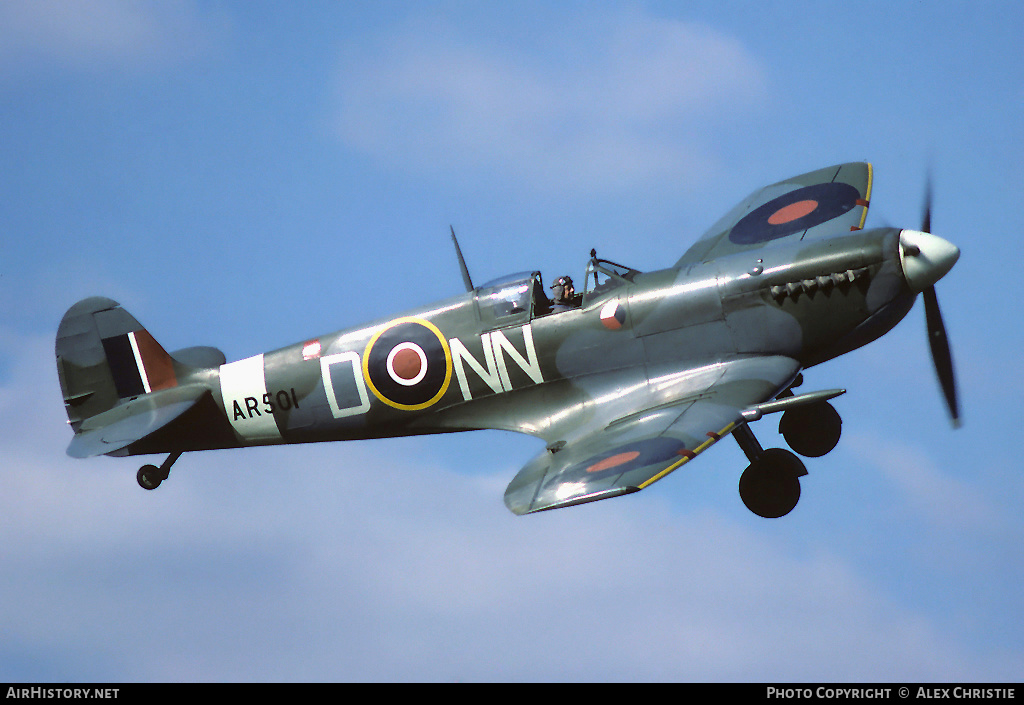 Aircraft Photo of G-AWII / AR501 | Supermarine 349 Spitfire LF5C | UK - Air Force | AirHistory.net #147105