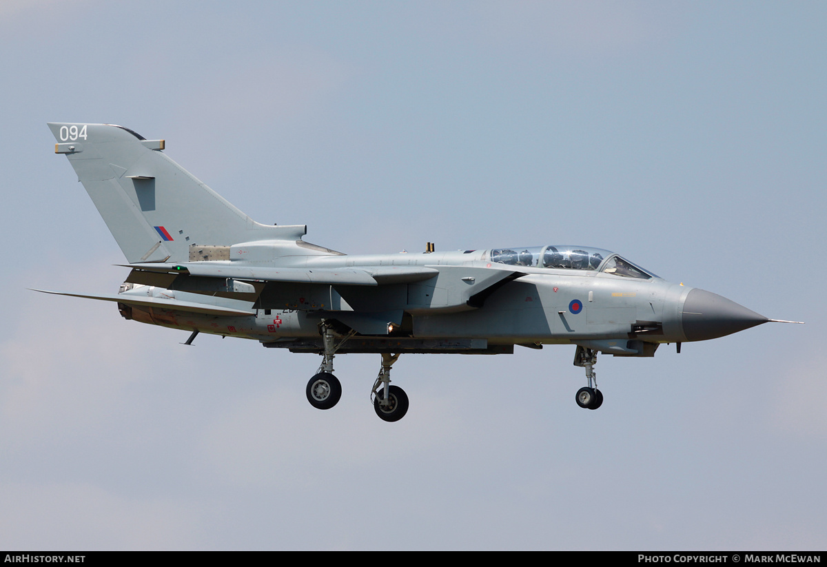 Aircraft Photo of ZD746 | Panavia Tornado GR4 | UK - Air Force | AirHistory.net #147117