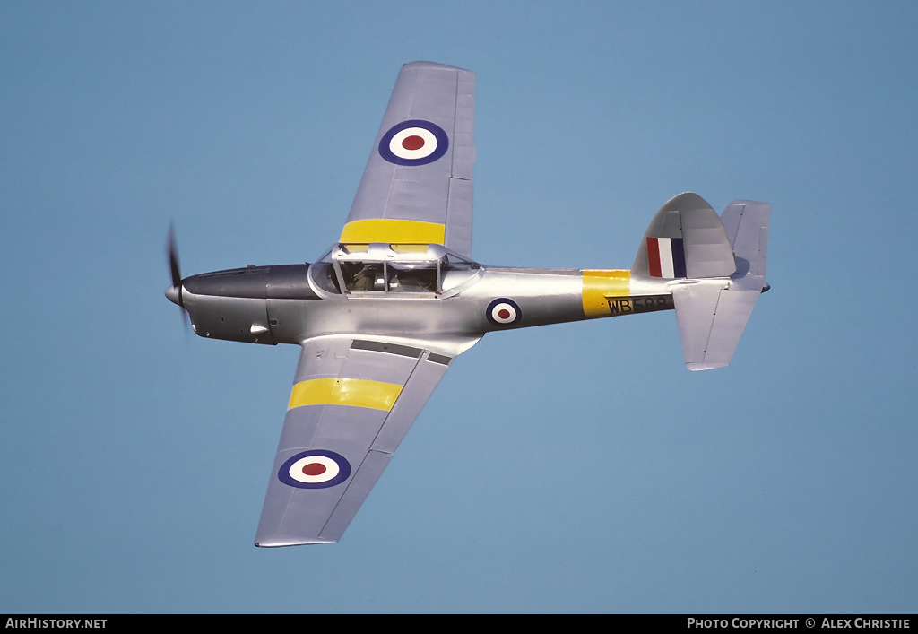 Aircraft Photo of G-AOTD / WB588 | De Havilland DHC-1 Chipmunk Mk22 | UK - Air Force | AirHistory.net #147182