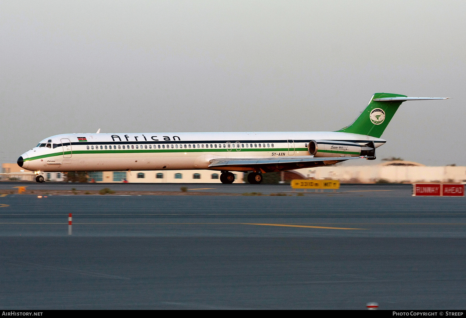 Aircraft Photo of 5Y-AXN | McDonnell Douglas MD-82 (DC-9-82) | African Express Airways | AirHistory.net #147329