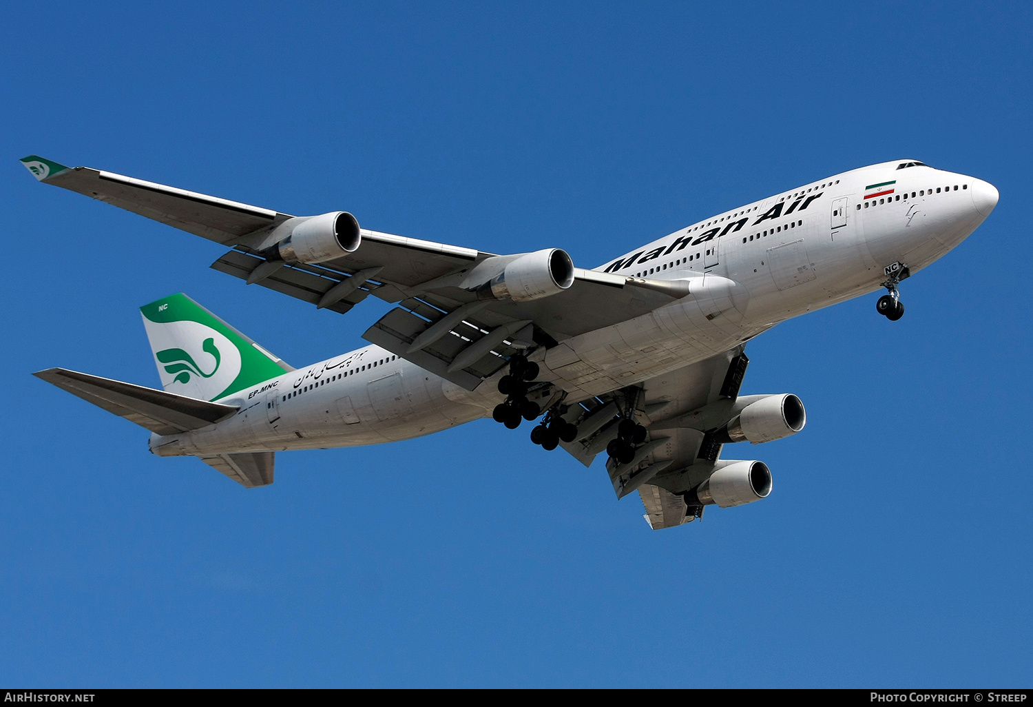 Aircraft Photo of EP-MNC | Boeing 747-422 | Mahan Air | AirHistory.net #147330