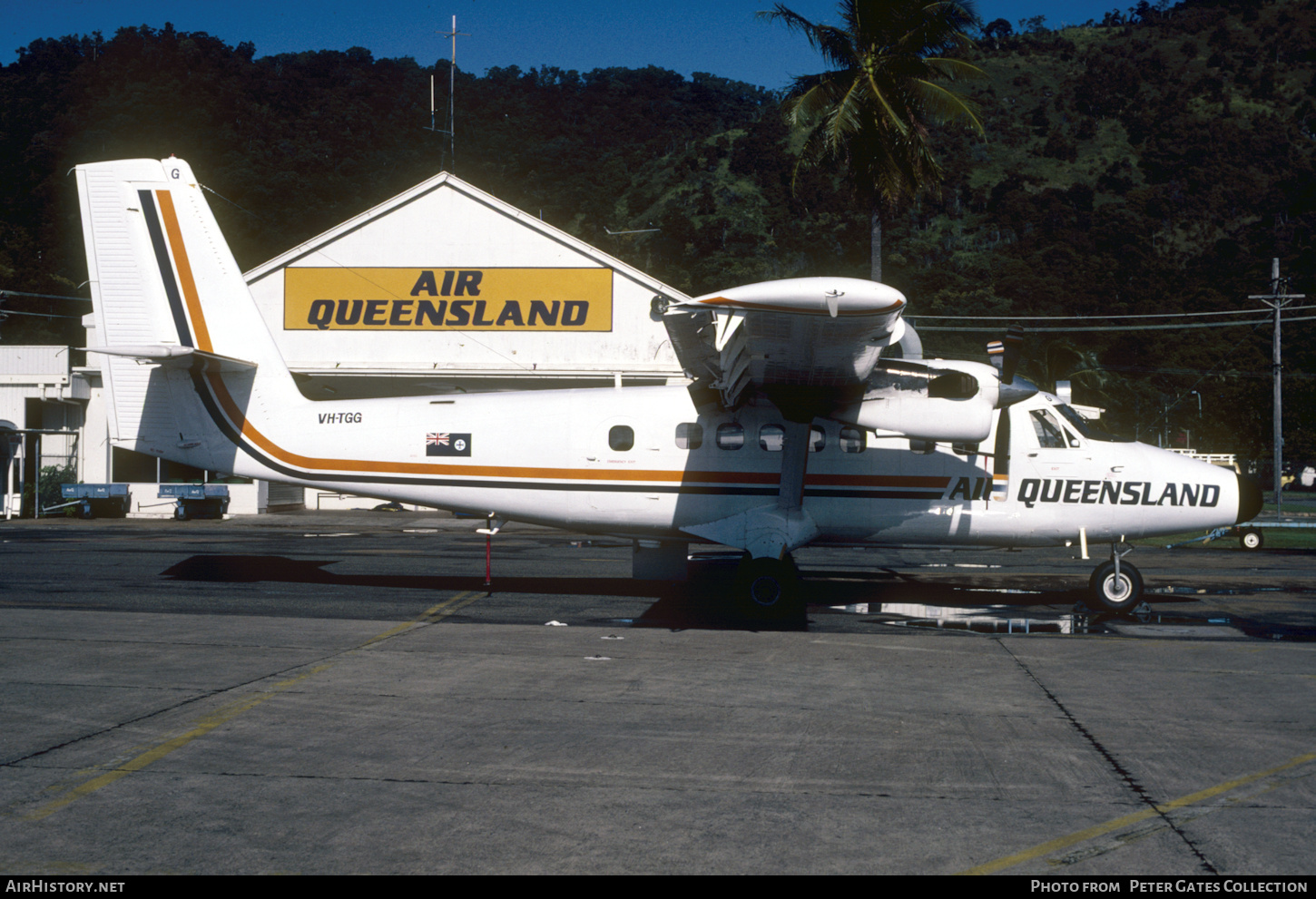 Aircraft Photo of VH-TGG | De Havilland Canada DHC-6-300 Twin Otter | Air Queensland | AirHistory.net #147438