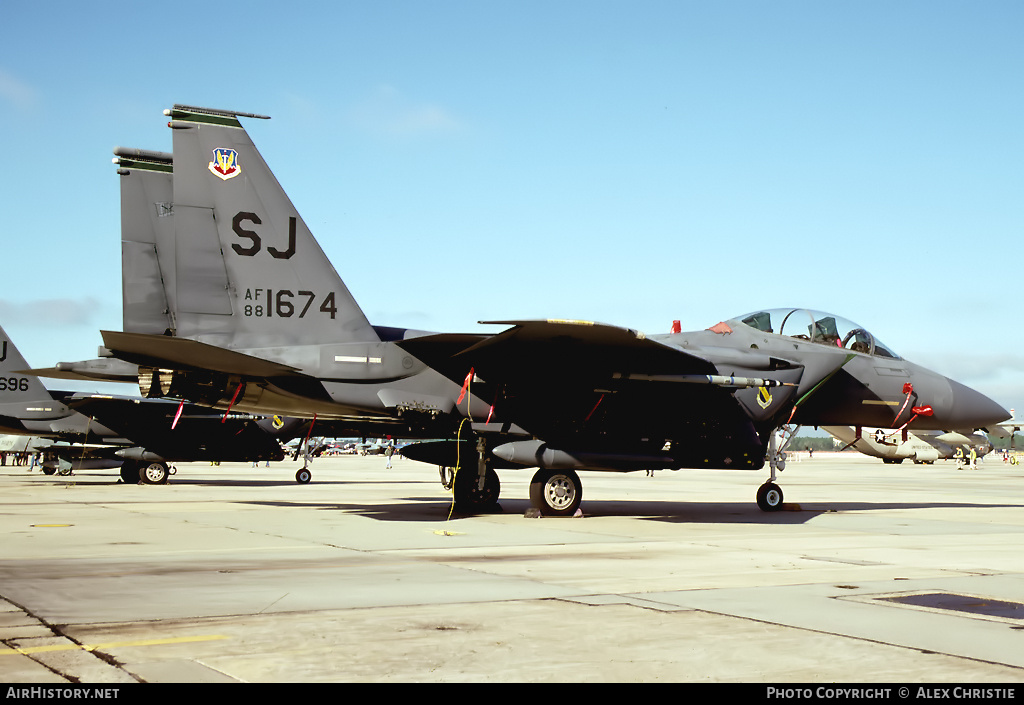 Aircraft Photo of 88-1674 / AF88-1674 | McDonnell Douglas F-15E Strike Eagle | USA - Air Force | AirHistory.net #147462