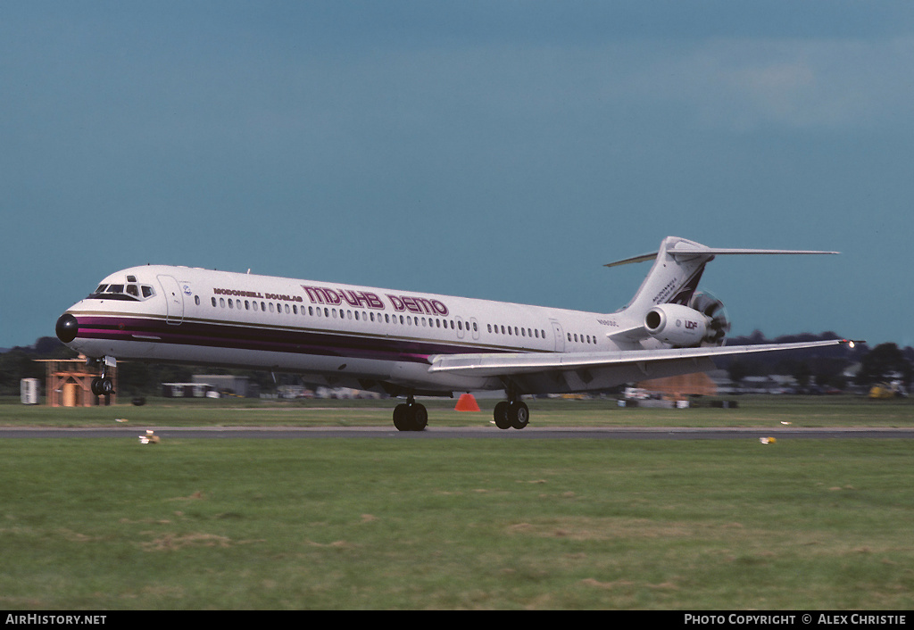 Aircraft Photo of N980DC | McDonnell Douglas MD-81(UHB) (DC-9-81(UHB)) | McDonnell Douglas | AirHistory.net #147474