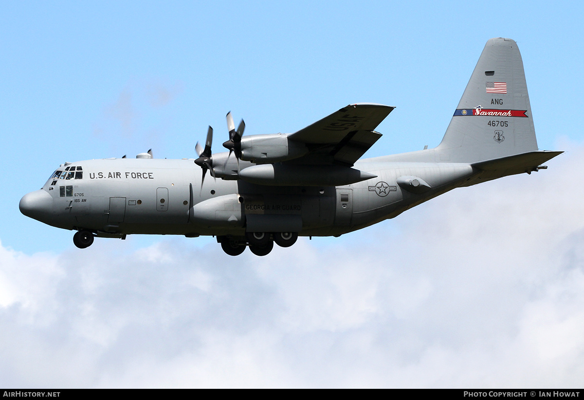 Aircraft Photo of 94-6705 / 46705 | Lockheed C-130H Hercules | USA - Air Force | AirHistory.net #147502