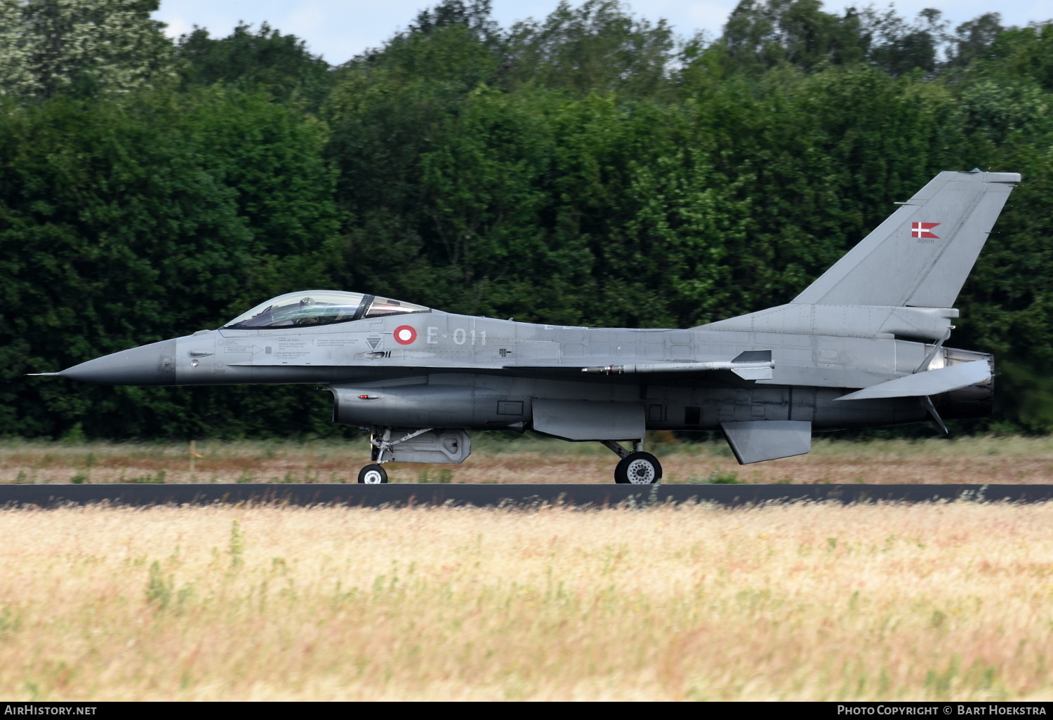 Aircraft Photo of E-011 | General Dynamics F-16AM Fighting Falcon | Denmark - Air Force | AirHistory.net #147511