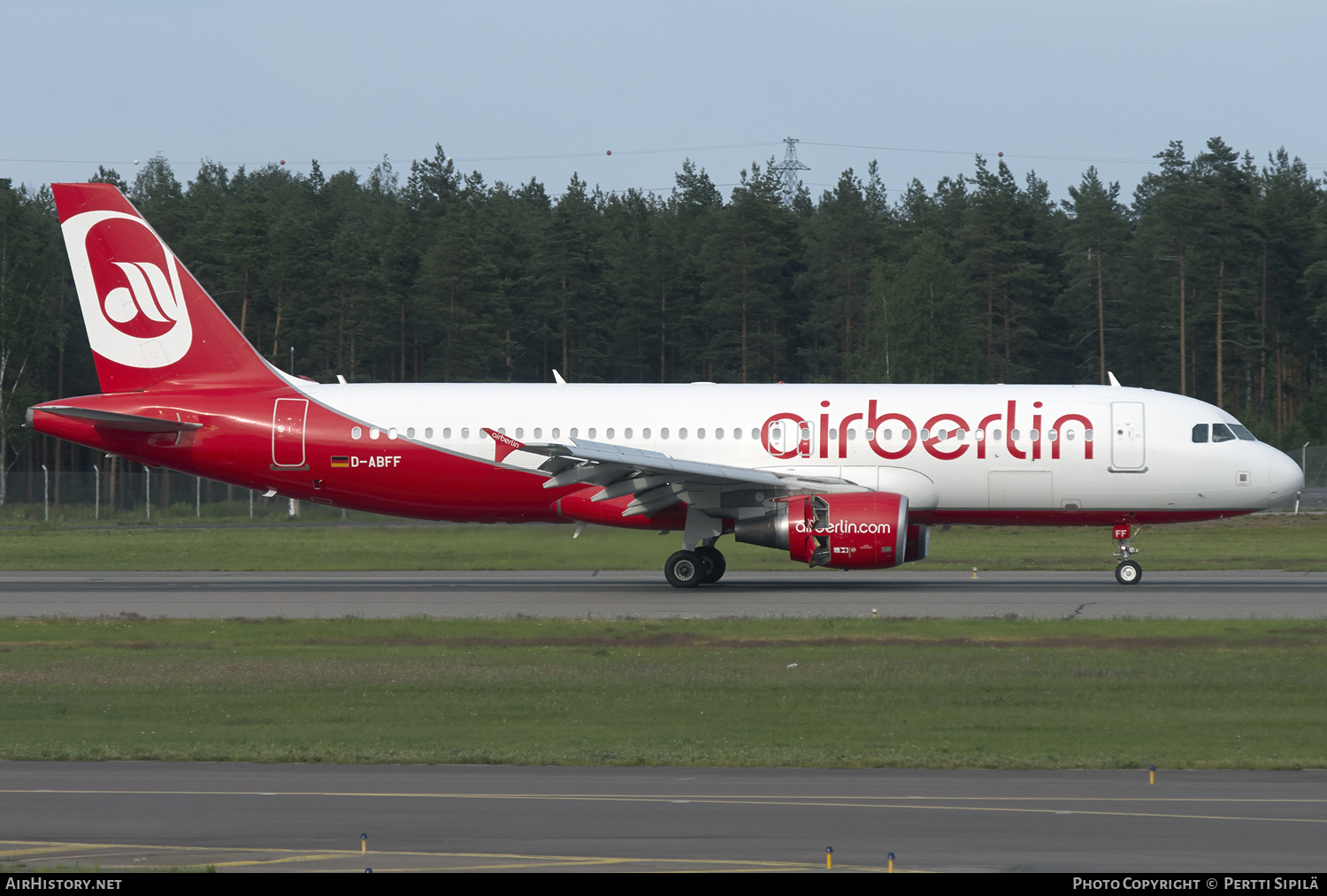 Aircraft Photo of D-ABFF | Airbus A320-214 | Air Berlin | AirHistory.net #147556