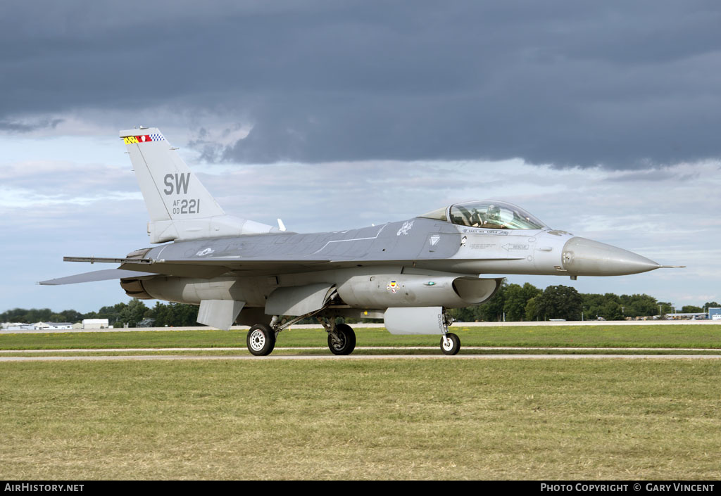 Aircraft Photo of 00-0221 / AF00-221 | General Dynamics F-16CM Fighting Falcon | USA - Air Force | AirHistory.net #147593