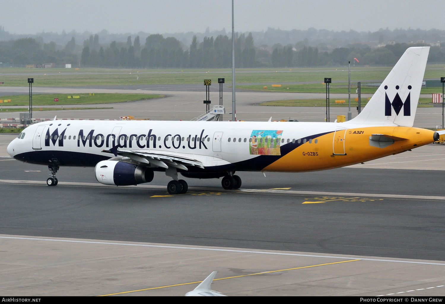 Aircraft Photo of G-OZBS | Airbus A321-231 | Monarch Airlines | AirHistory.net #147611