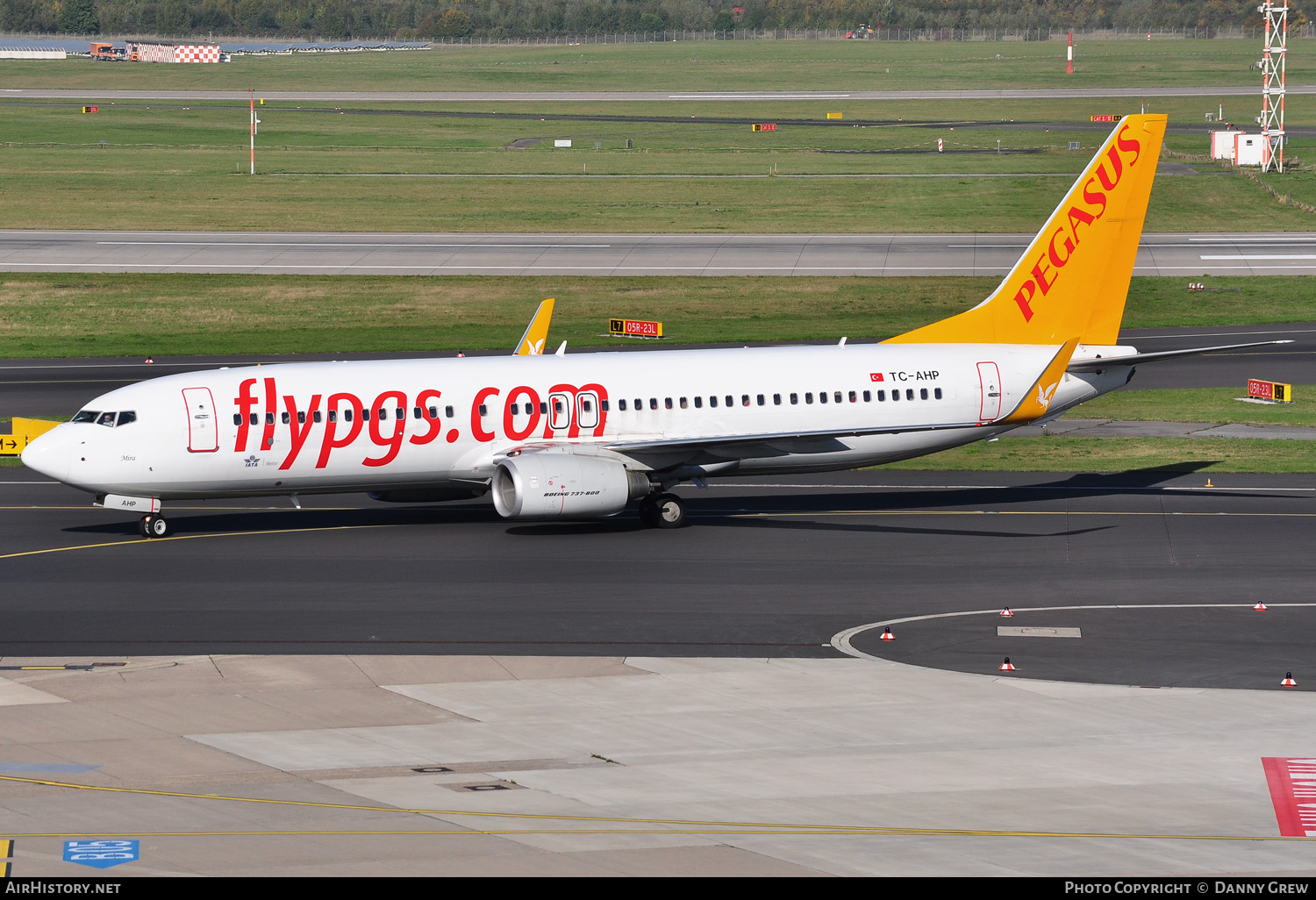 Aircraft Photo of TC-AHP | Boeing 737-82R | Pegasus Airlines | AirHistory.net #147741