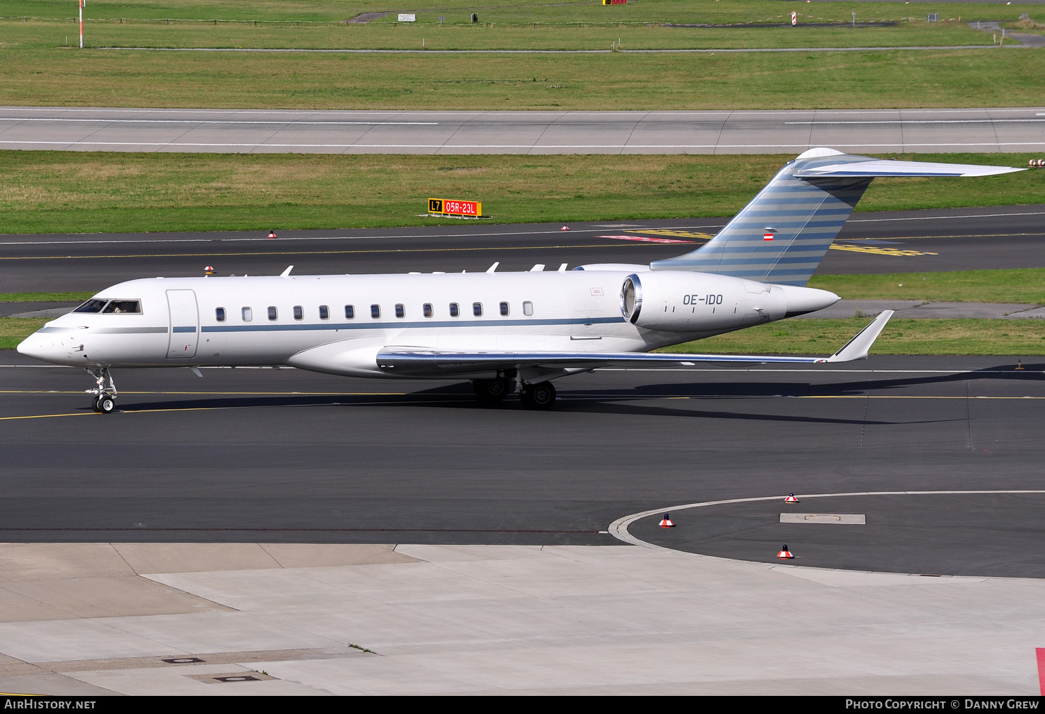 Aircraft Photo of OE-IDO | Bombardier Global Express (BD-700-1A10) | AirHistory.net #147748