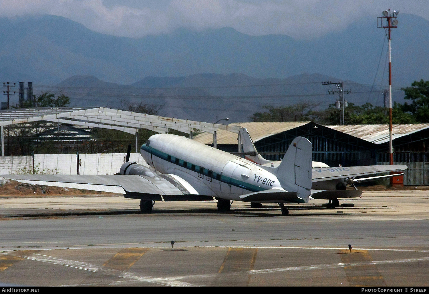 Aircraft Photo of YV-911C | Douglas C-47B Skytrain | AirHistory.net #147800