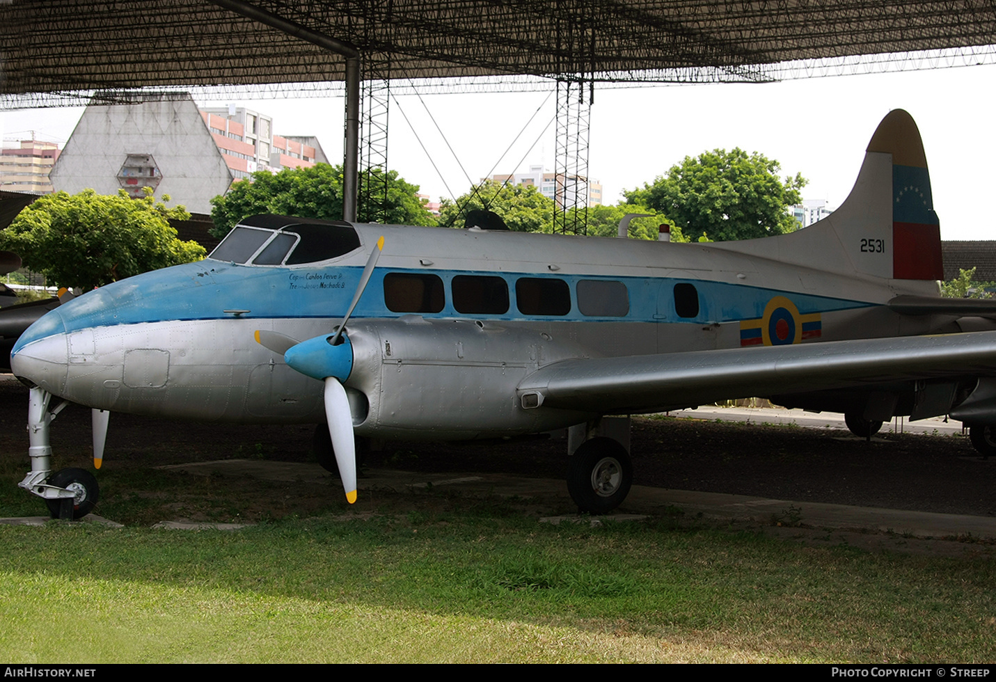 Aircraft Photo of 2531 | De Havilland D.H. 104 Dove 2A | Venezuela - Air Force | AirHistory.net #147810