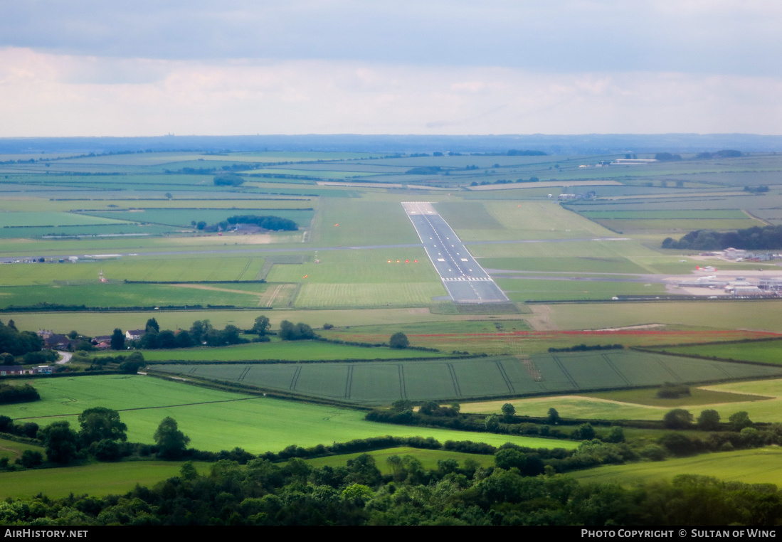 Airport photo of Humberside (EGNJ / HUY) in England, United Kingdom | AirHistory.net #147906
