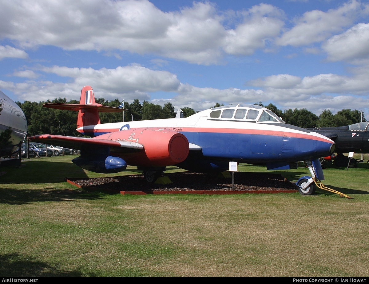 Aircraft Photo of WL375 | Gloster Meteor T7 (Mod) | UK - Air Force | AirHistory.net #147913