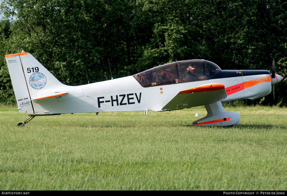 Aircraft Photo of F-HZEV | SAN Jodel D-140R Abeille | Aéro-club Louis Bonte | AirHistory.net #147971
