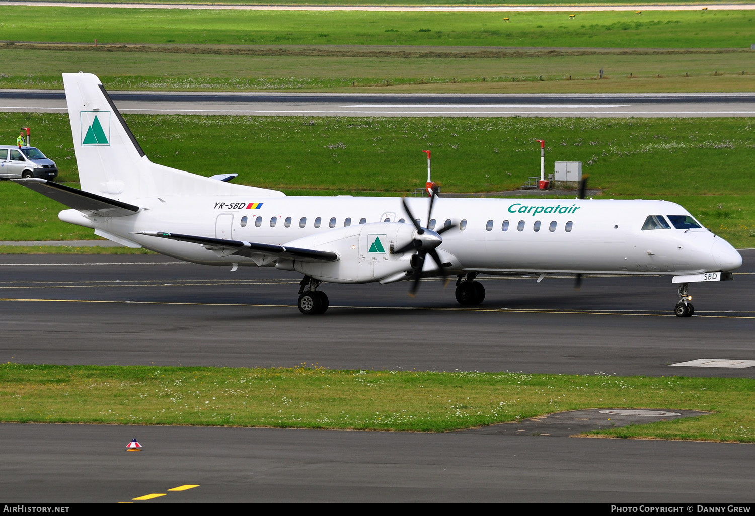 Aircraft Photo of YR-SBD | Saab 2000 | Carpatair | AirHistory.net #148071