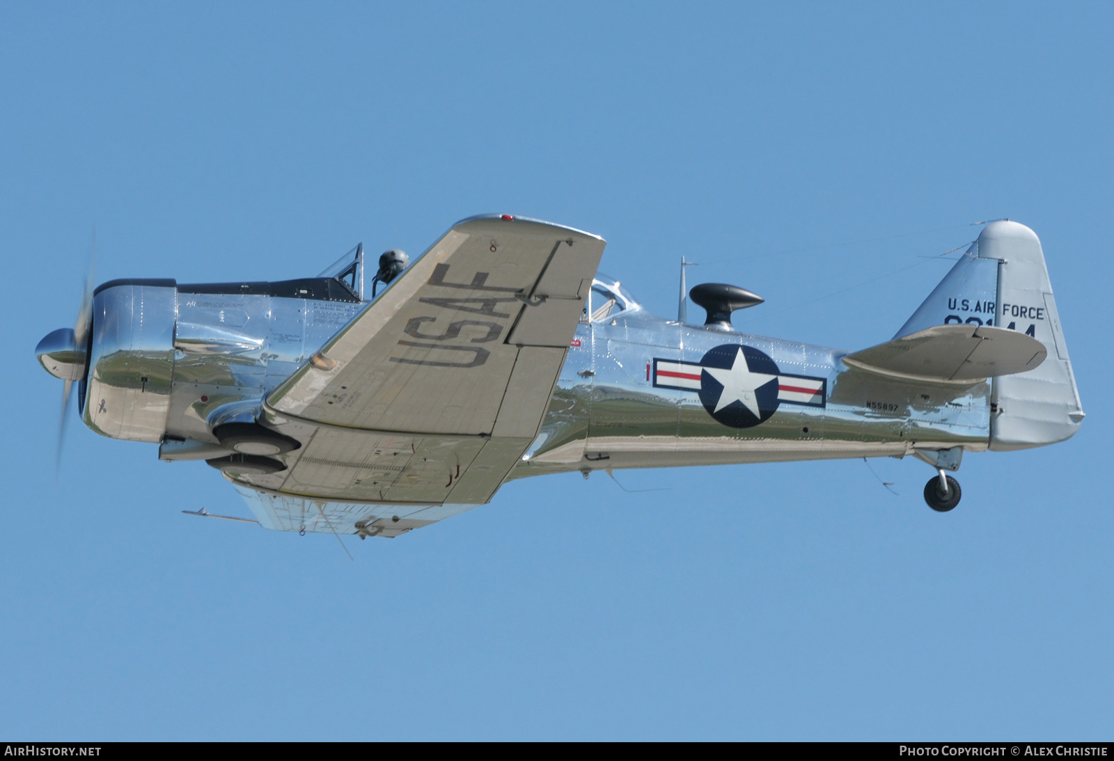 Aircraft Photo of N55897 / 93144 | North American T-6G Texan | USA - Air Force | AirHistory.net #148105