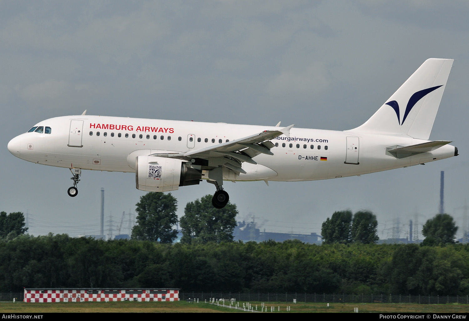 Aircraft Photo of D-AHHE | Airbus A319-112 | Hamburg Airways | AirHistory.net #148135
