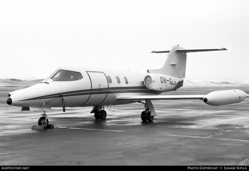 Aircraft Photo of OH-GLB | Gates Learjet 24D | AirHistory.net #148187
