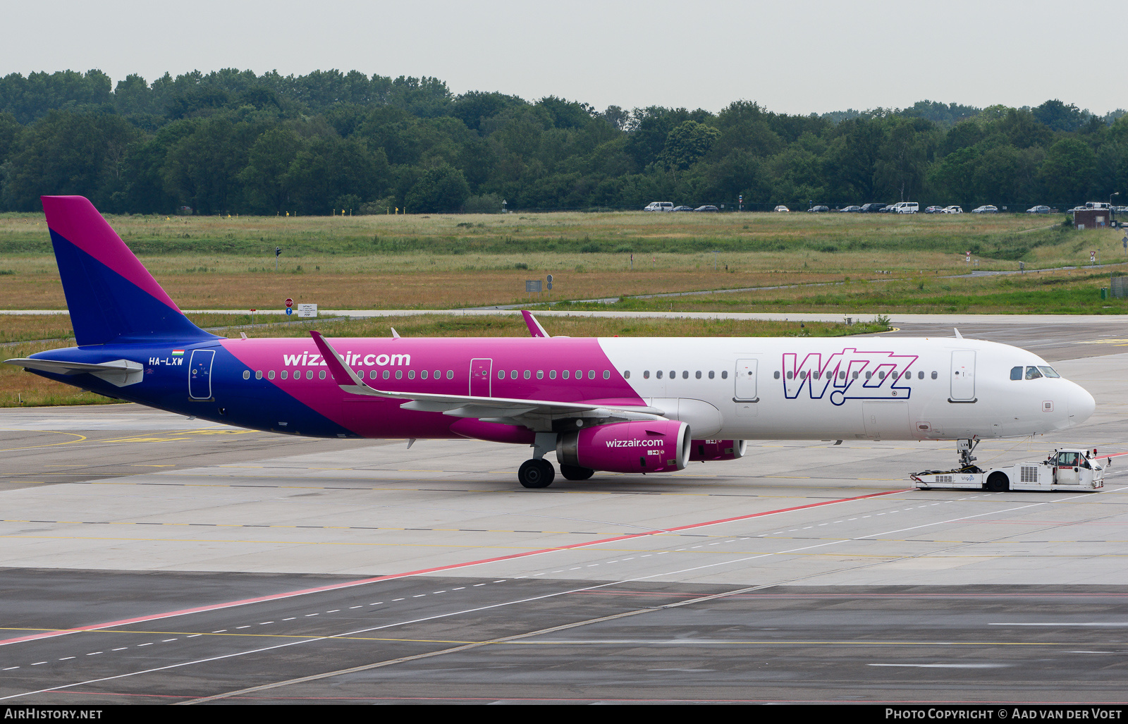 Aircraft Photo of HA-LXW | Airbus A321-231 | Wizz Air | AirHistory.net #148225