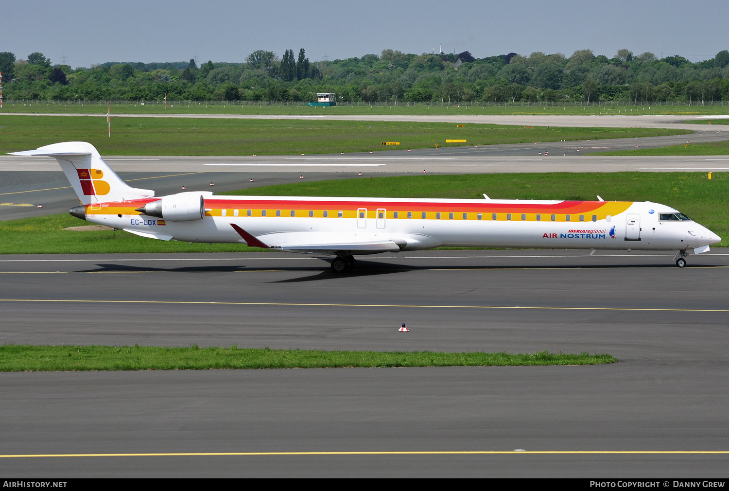 Aircraft Photo of EC-LOX | Bombardier CRJ-1000EE (CL-600-2E25) | Iberia Regional | AirHistory.net #148238