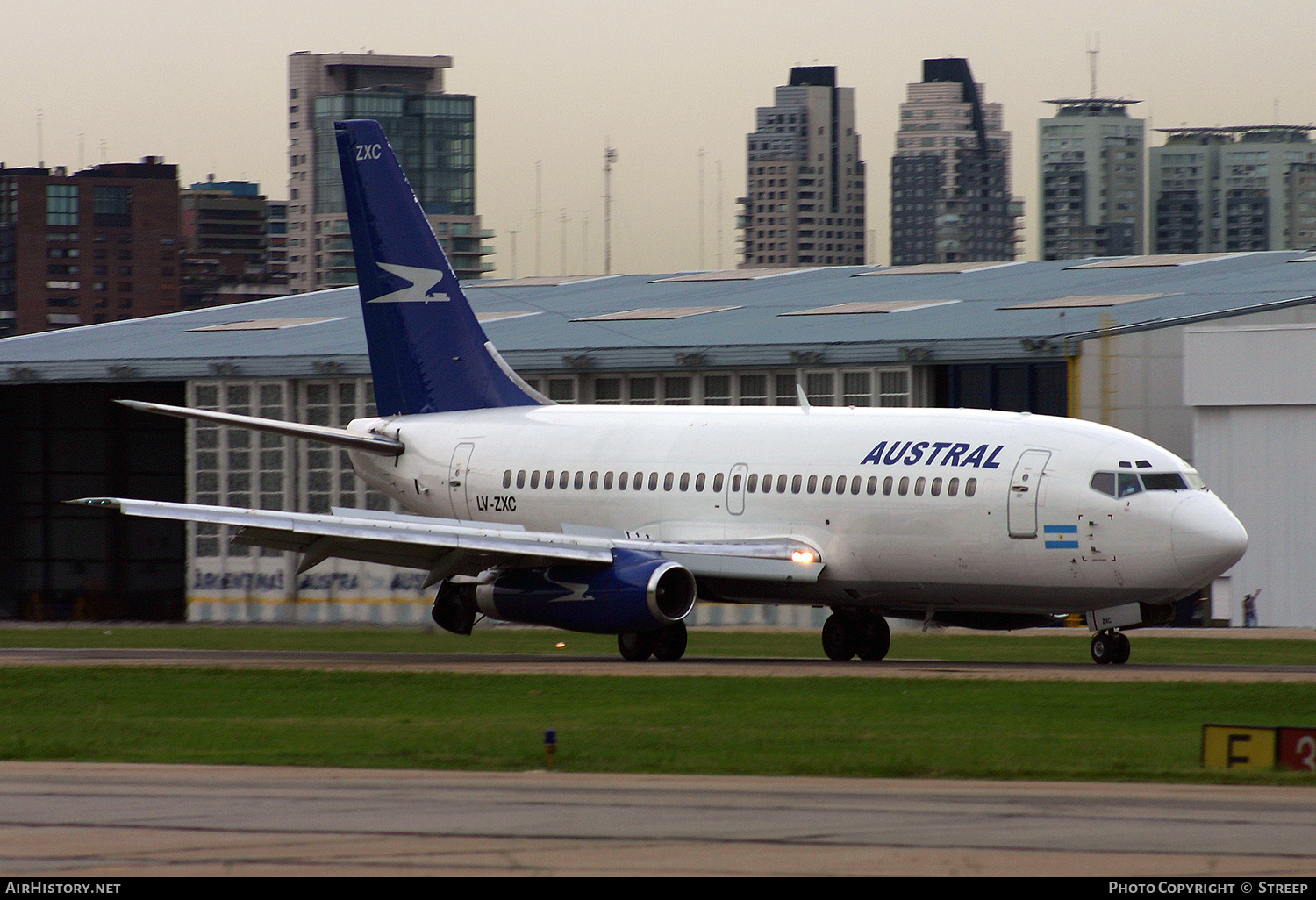 Aircraft Photo of LV-ZXC | Boeing 737-236/Adv | Austral Líneas Aéreas | AirHistory.net #148252