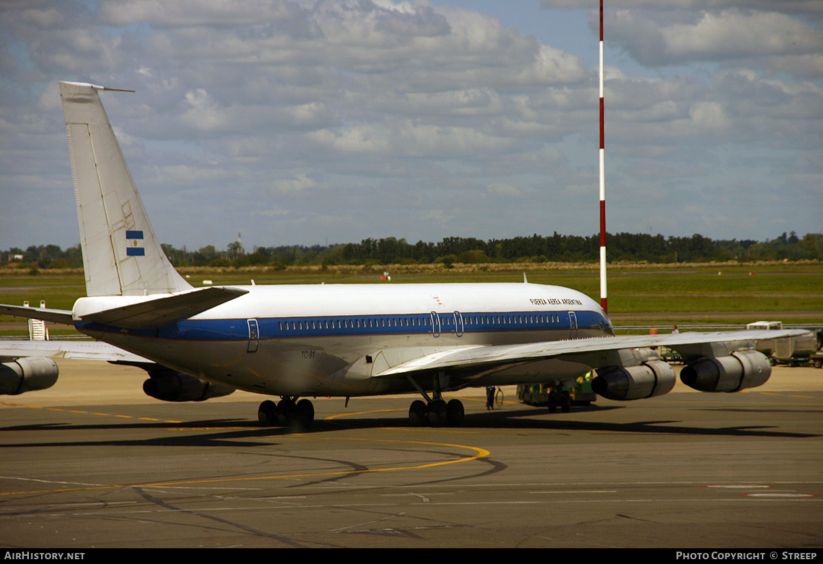 Aircraft Photo of TC-91 | Boeing 707-387C | Argentina - Air Force | AirHistory.net #148287