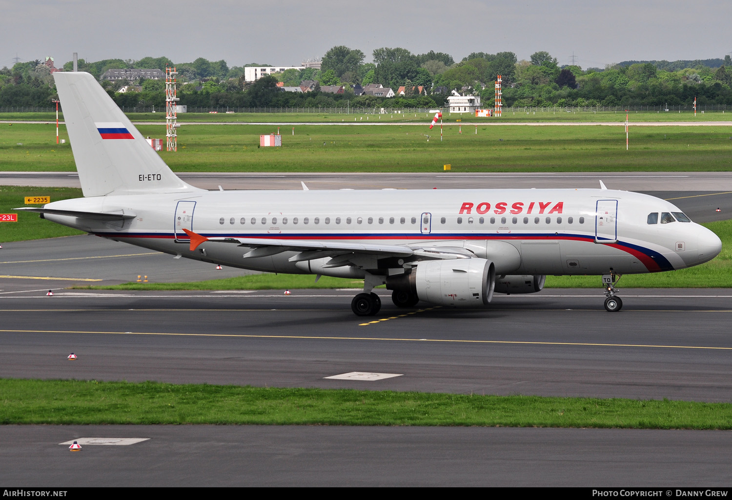 Aircraft Photo of EI-ETO | Airbus A319-112 | Rossiya - Russian Airlines | AirHistory.net #148289