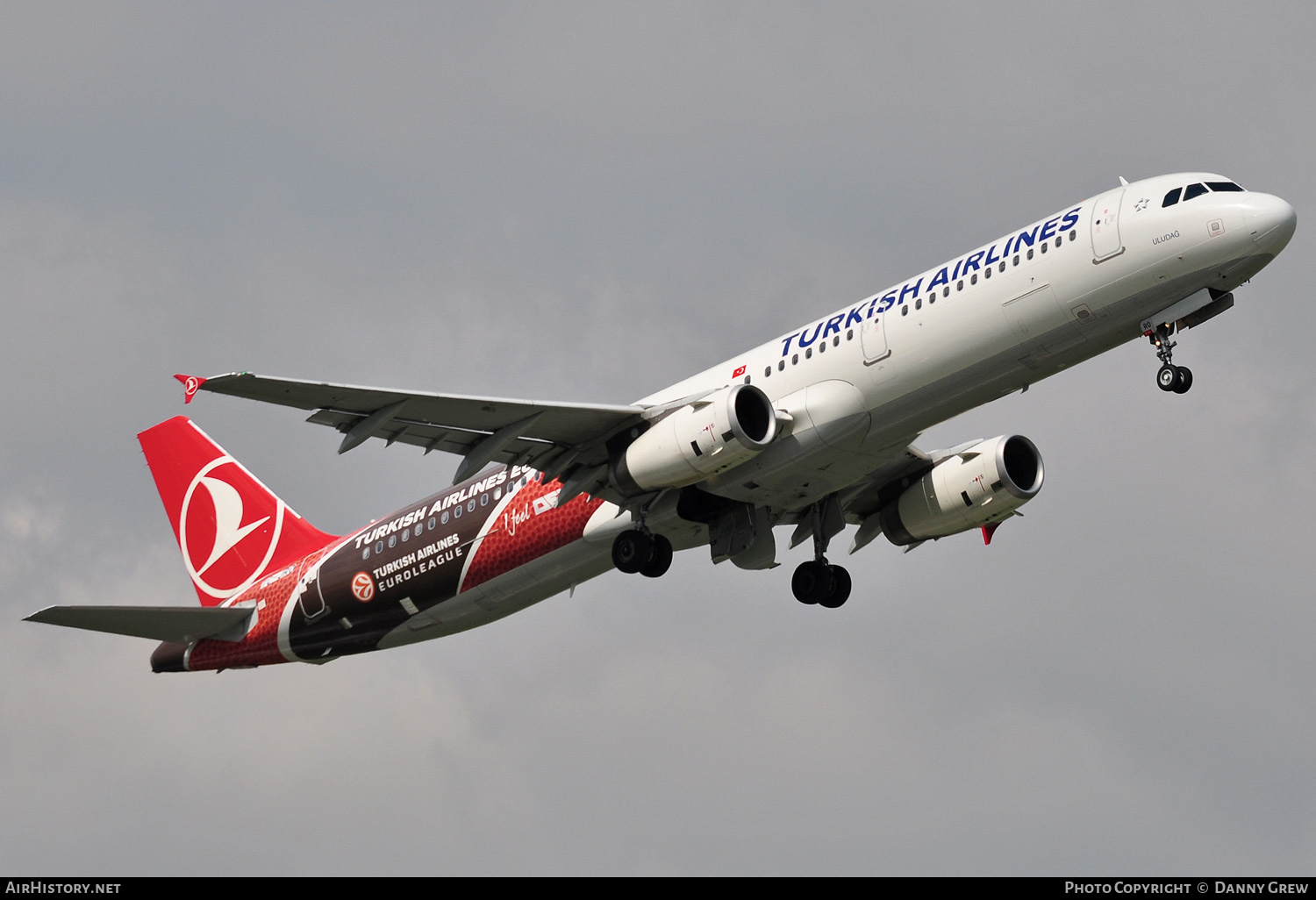 Aircraft Photo of TC-JRO | Airbus A321-231 | Turkish Airlines | AirHistory.net #148295