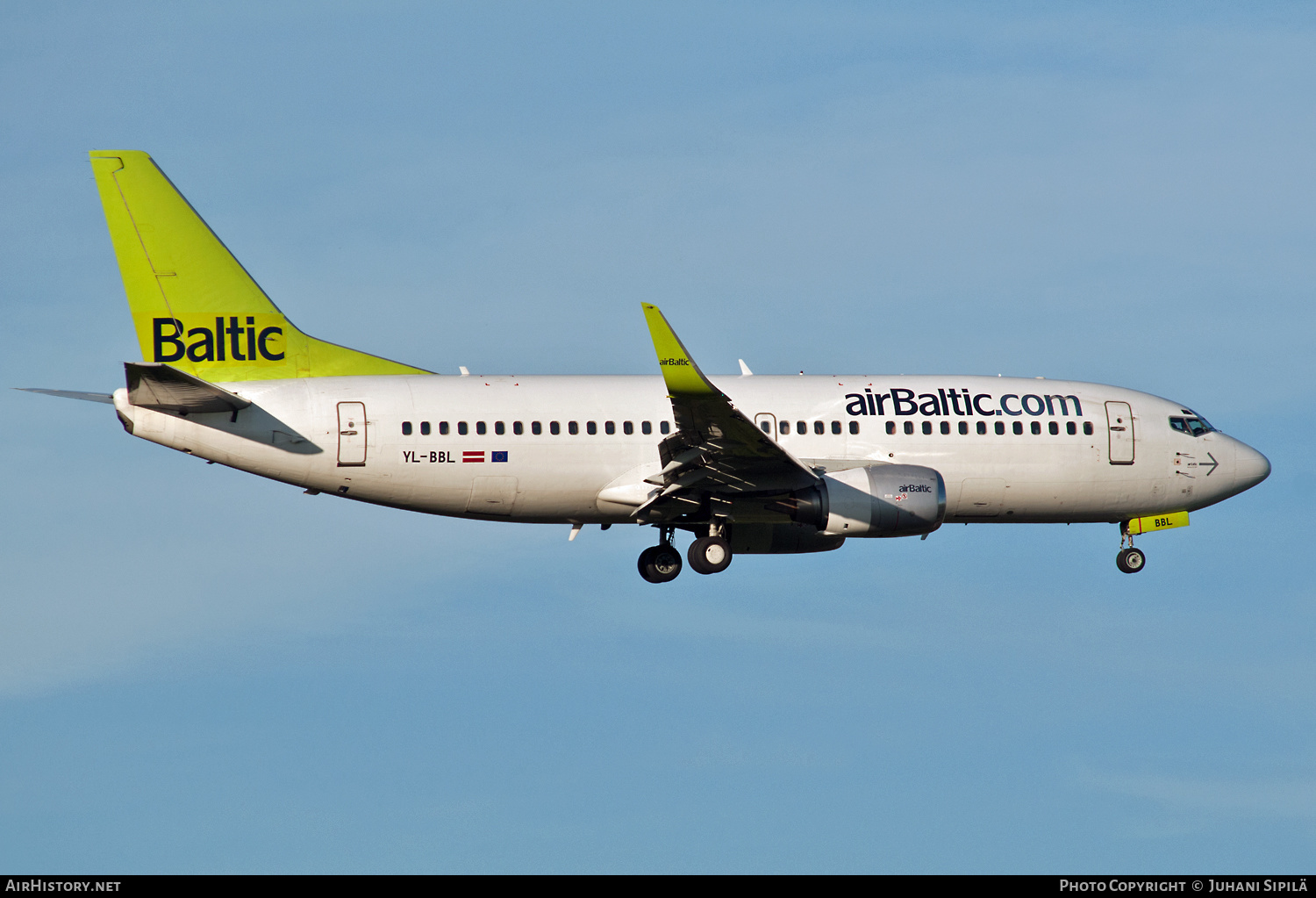 Aircraft Photo of YL-BBL | Boeing 737-33V | AirBaltic | AirHistory.net #148320