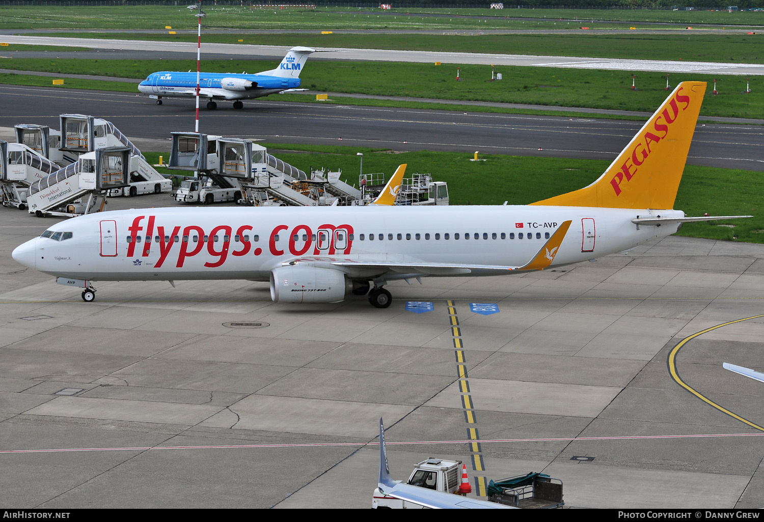 Aircraft Photo of TC-AVP | Boeing 737-82R | Pegasus Airlines | AirHistory.net #148323